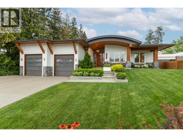2419 Orsini Place - West Kelowna House for Sale, 7 Bedrooms (10358239)