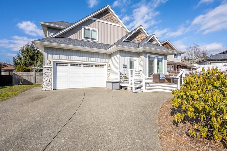 571 Stephens Pl - CV Courtenay East Single Family Residence, 3 Bedrooms (895675)