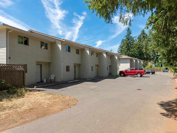 1 - 704 7th Ave - CR Campbell River Central Townhouse, 3 Bedrooms (803932)