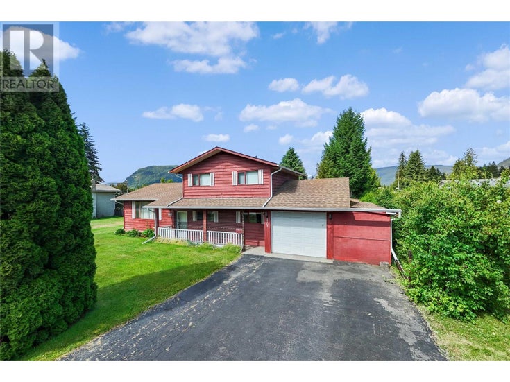 1208 Sherlock Road - Sicamous House for Sale, 5 Bedrooms (10353577)