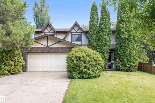 81 LANGHOLM DR - Lacombe Park Detached Single Family for Sale, 4 Bedrooms (E4453143)