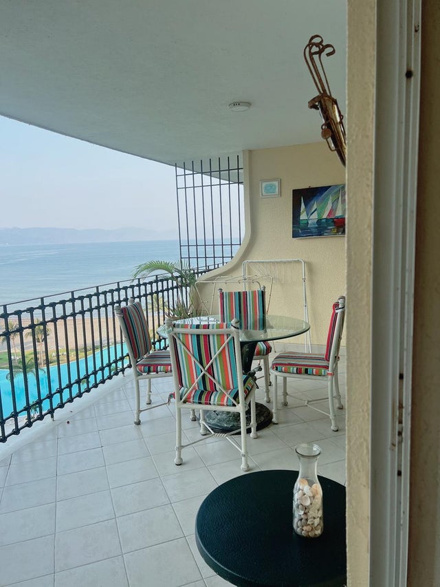 Bay View Grand, C. Albatros 625, Int B 809, Marina Vallarta, 48335 Puerto Vallarta, Jal. - No Condo for Rent, 2 Bedrooms 