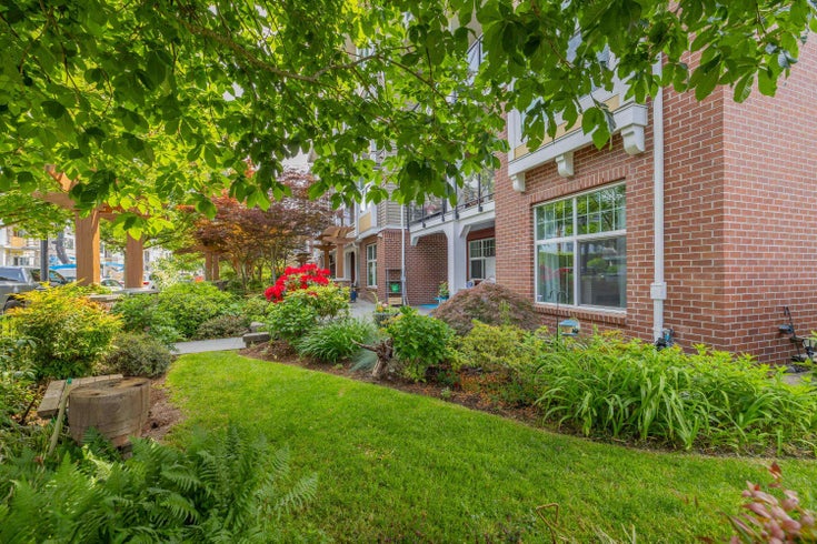 111 - 17712 57a Avenue - Cloverdale BC Apartment/Condo for Sale, 2 Bedrooms (R3013491)