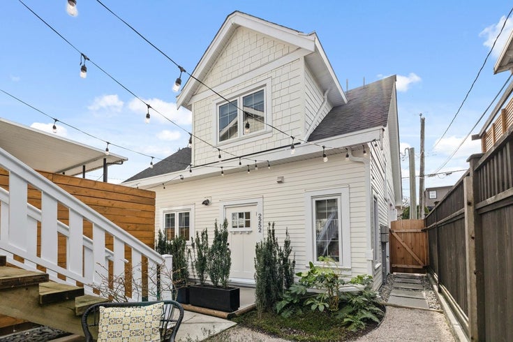 2252 Grant Street - Grandview Woodland Other for Sale, 2 Bedrooms (R2999428)