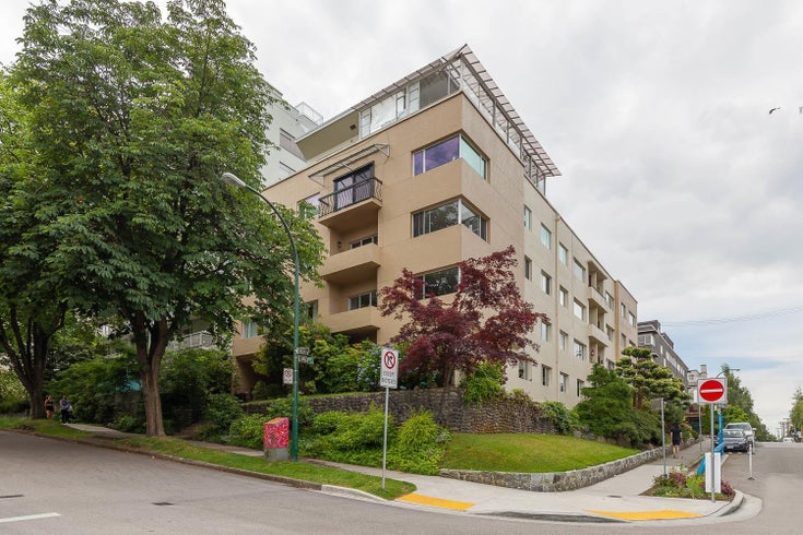 204 1972 Robson Street - West End VW Apartment/Condo, 3 Bedrooms (R2712121)