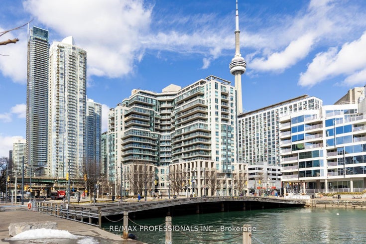 517 - 410 Queens Quay W - Waterfront Communities C1 Condo Apartment for Sale, 2 Bedrooms (C12081245)
