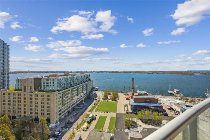 1804 - 218 Queens Quay W - Waterfront Communities C1 Condo Apartment for Sale, 1 + 1 Bedrooms (C12139623)