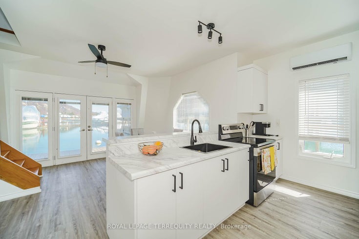 1 - 7 Brimley Road S - Cliffcrest Other for Sale, 3 Bedrooms (E12064549)