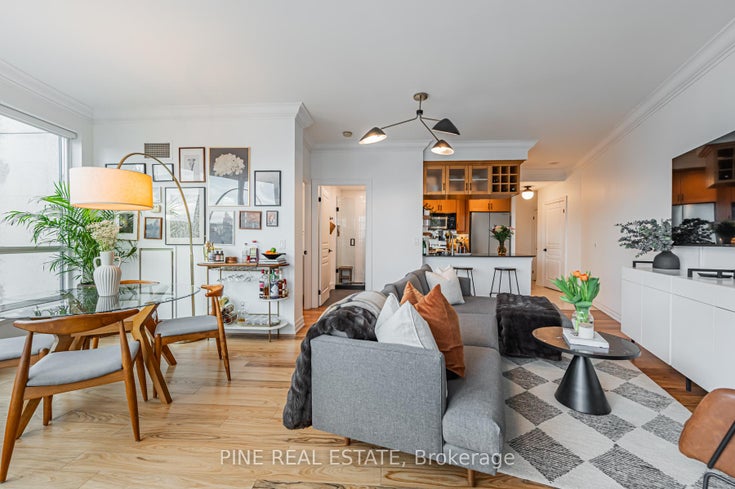 1112 - 2083 Lakeshore Boulevard W - Mimico Condo Apartment for Sale, 1 Bedroom (W12027472)