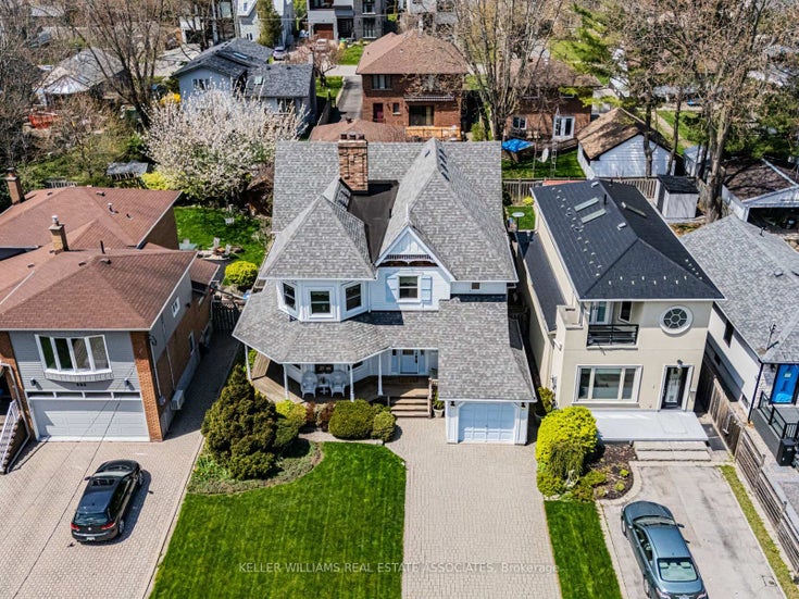 599 Lakeside Avenue S - Lakeview Detached for Sale, 3 Bedrooms (W12132722)