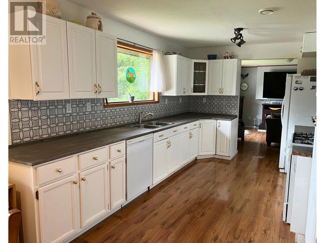 2538 Forest Drive - Blind Bay House for Sale, 4 Bedrooms (10335492)
