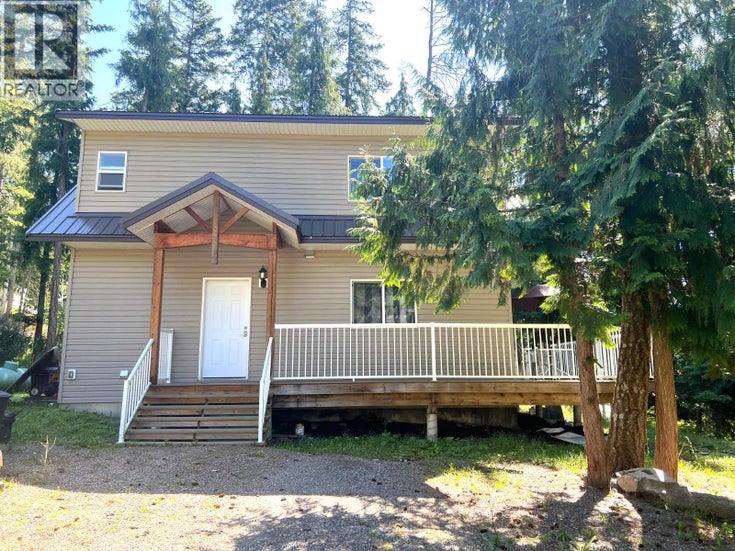 7461 Stampede Trail - Anglemont House for Sale, 2 Bedrooms (10354042)