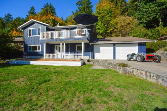 4731 Sinclair Bay Road - Pender Harbour Egmont Single Family Residence for Sale, 4 Bedrooms (R3021627)