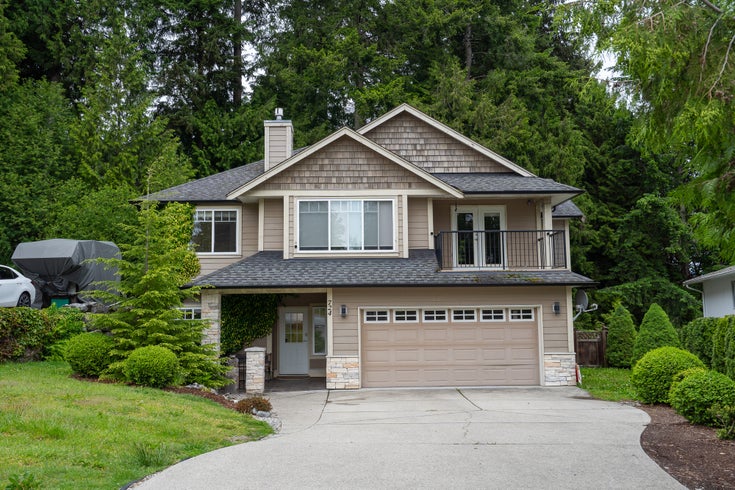 Creekside Cres, Gibsons - Gibsons & Area House/Single Family