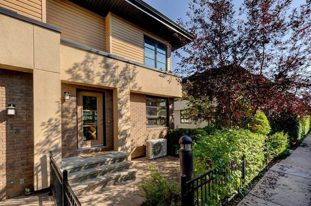 115 Aspen Hills Villas SW - Aspen Woods Row/Townhouse, 2 Bedrooms (A2257734)