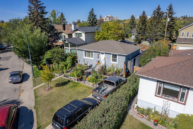 2820 1 Avenue Nw - West Hillhurst Detached, 3 Bedrooms (A2098548)