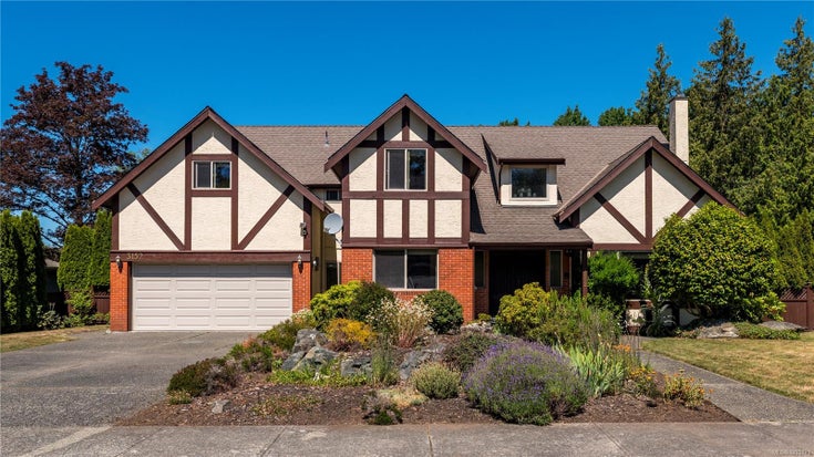 3152 Wessex Close - OB Henderson Single Family Residence for Sale, 6 Bedrooms (1005321)