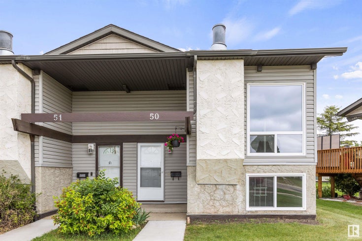 50 NORTHWOODS VG NW - Caernarvon Townhouse for Sale, 2 Bedrooms (E4446145)