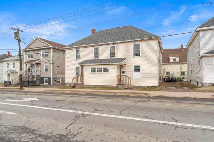 187-189 Arthur Street - Truro 5-8 Units(202405752)