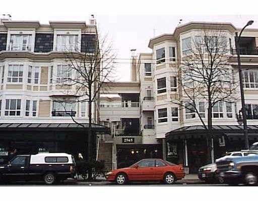 242 2565 W Broadway - Kitsilano Apartment/Condo, 2 Bedrooms (V625107)