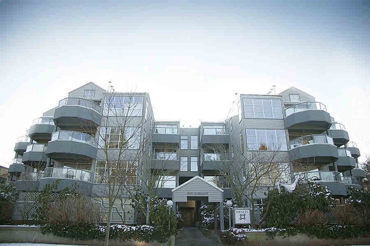 305 2250 W 3rd Avenue - Kitsilano Apartment/Condo, 1 Bedroom (V652864)