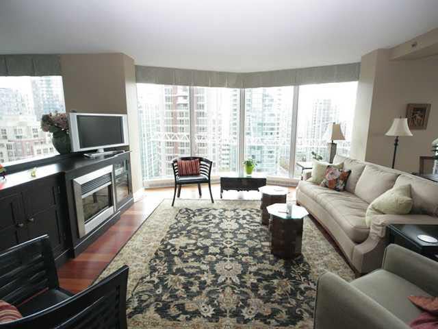 1501 889 Homer Street - Downtown VW Apartment/Condo, 2 Bedrooms (V827262)