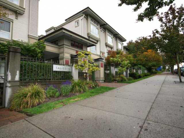 36 2375 W Broadway - Kitsilano Apartment/Condo, 2 Bedrooms (V816733)