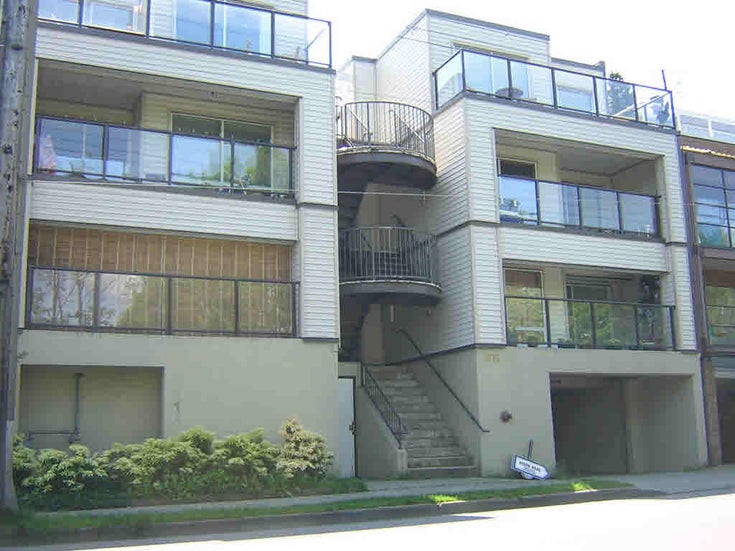 101 1176 W 6th Avenue - Fairview VW Apartment/Condo, 2 Bedrooms (V589399)