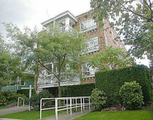 302 2036 York Avenue - Kitsilano Apartment/Condo, 1 Bedroom (V808526)