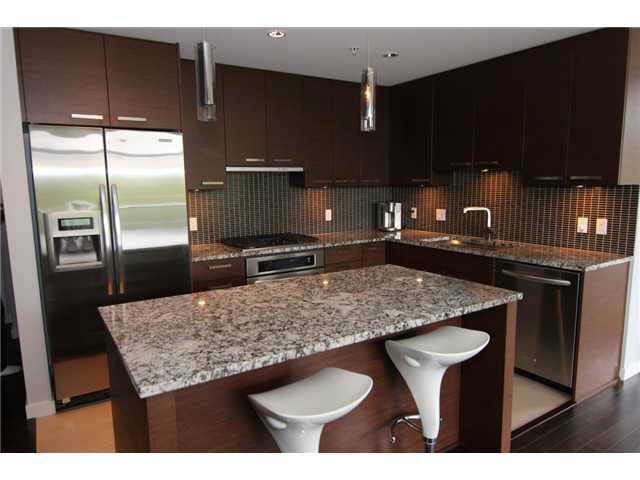 402 6188 Wilson Avenue - Metrotown Apartment/Condo, 2 Bedrooms (V1098589)