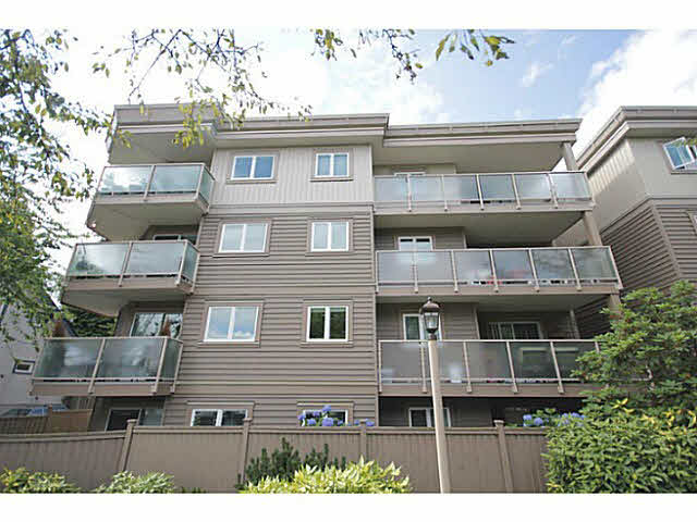 401 998 W 19th Avenue - Cambie Apartment/Condo, 2 Bedrooms (V1021395)