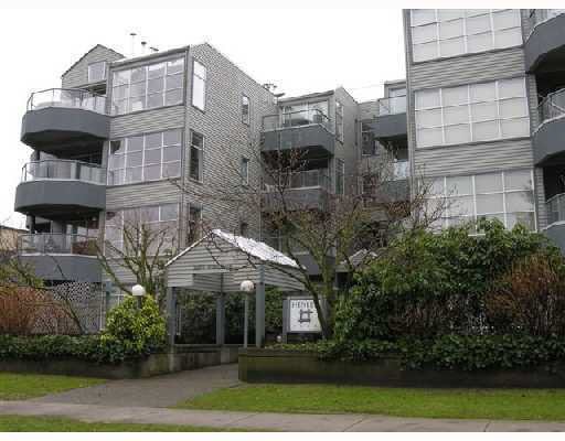 110 2250 W 3rd Avenue - Kitsilano Apartment/Condo, 1 Bedroom (V730271)