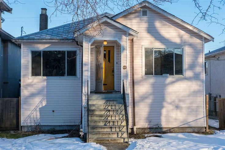 753 E 20th Avenue - Fraser VE House/Single Family, 5 Bedrooms (R2130817)