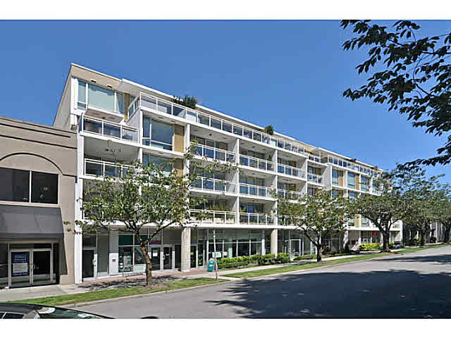 416 1635 W 3rd Avenue - False Creek Apartment/Condo, 1 Bedroom (V1077682)