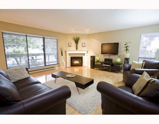 204 1299 W 7th Avenue - Fairview VW Apartment/Condo, 2 Bedrooms (V802053)