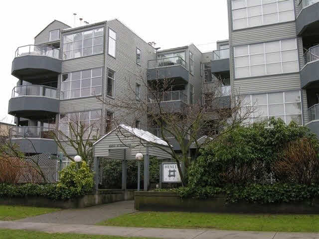 203 2250 W 3rd Avenue - Kitsilano Apartment/Condo, 1 Bedroom (V683318)