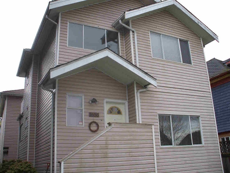 1656 E 13th Avenue - Grandview Woodland 1/2 Duplex, 3 Bedrooms (V880090)