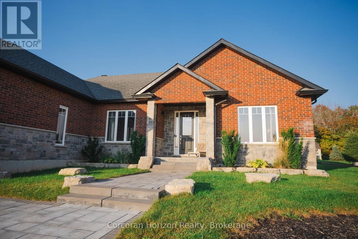 12 REIDS RIDGE - Oro Medonte (moonstone) House for Sale, 5 Bedrooms (S12089825)