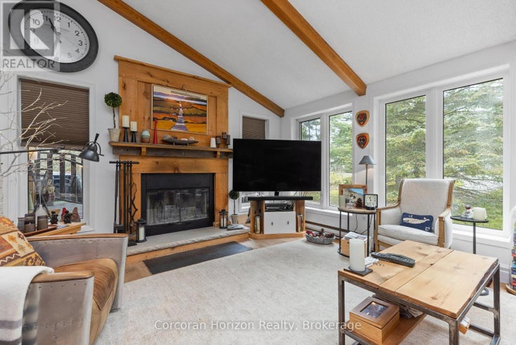 2517 HONEY HARBOUR ROAD - Georgian Bay (baxter) House for Sale, 2 Bedrooms (X12218470)