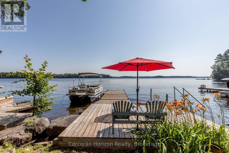 1641 WALKERS POINT ROAD - Muskoka Lakes (wood (muskoka Lakes)) House for Sale, 4 Bedrooms (X12415611)