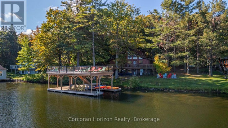 42 TODHOLM DRIVE - Muskoka Lakes (medora) House for Sale, 5 Bedrooms (X12433171)