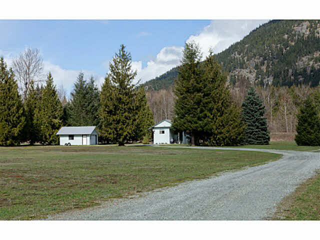 1517 Fraser Road - Pemberton Manufactured with Land(V1113401)