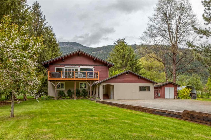 1553 Fraser Road - Pemberton House with Acreage(R2167729)