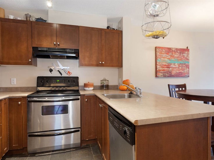 208 7331 Arbutus Street - Pemberton Apartment/Condo(R2123455)