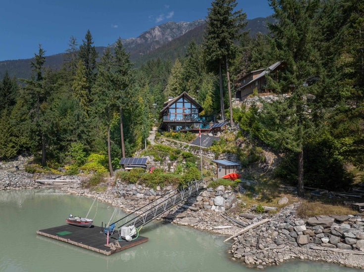 Lot 6 - 6500 In-schuck-ch Forest Service Road - Lillooet Lake Single Family Residence for Sale, 6 Bedrooms (R3049121)