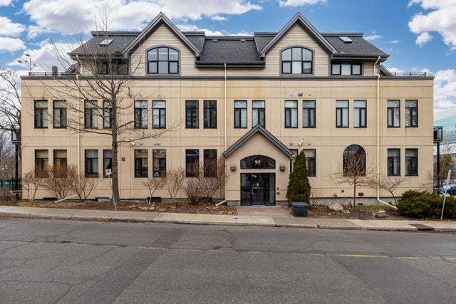95 Beech St Unit #209, Ottawa ON, K1S 3J7 - 4502 - West Centre Town Condo Apartment, 2 Bedrooms (X12088511)