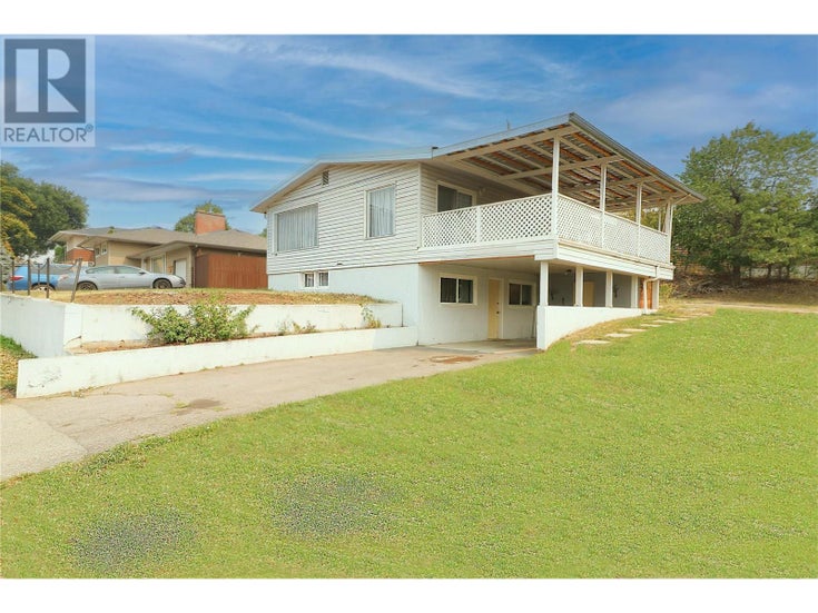 3701 36A Street - Vernon House for Sale, 5 Bedrooms (10338234)