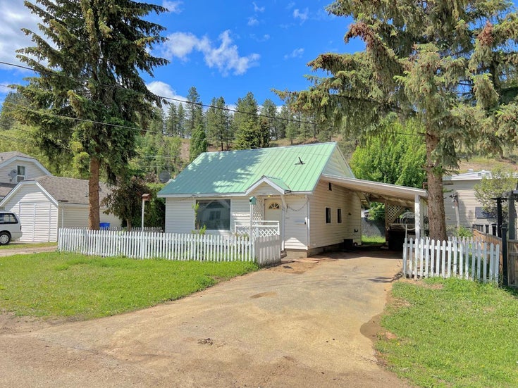 203 LUARD Avenue, - Princeton House, 2 Bedrooms (196815)