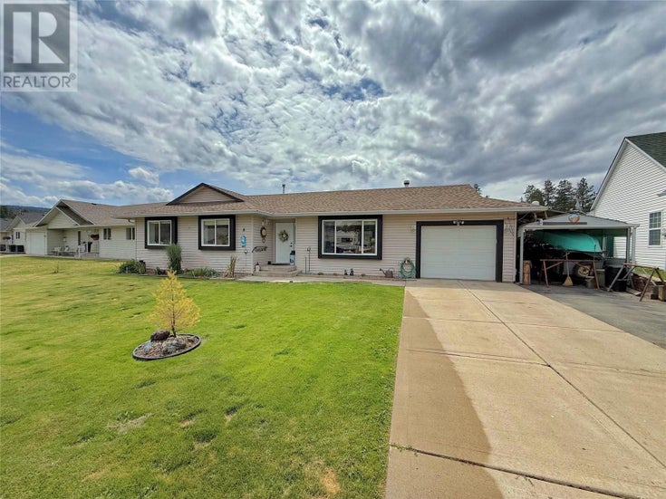 8 EAGLE Crescent - Princeton House for Sale, 3 Bedrooms (10353824)