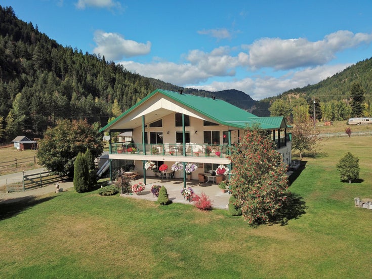 143 Skye Blue Loop - princeton_bc Single Family, 4 Bedrooms (177203)